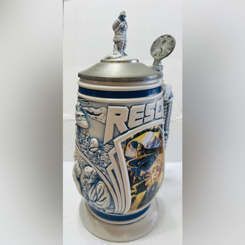 Beer stein by Avon 1997 Tribute to Rescue Workers
Mint condition. Very detailed.